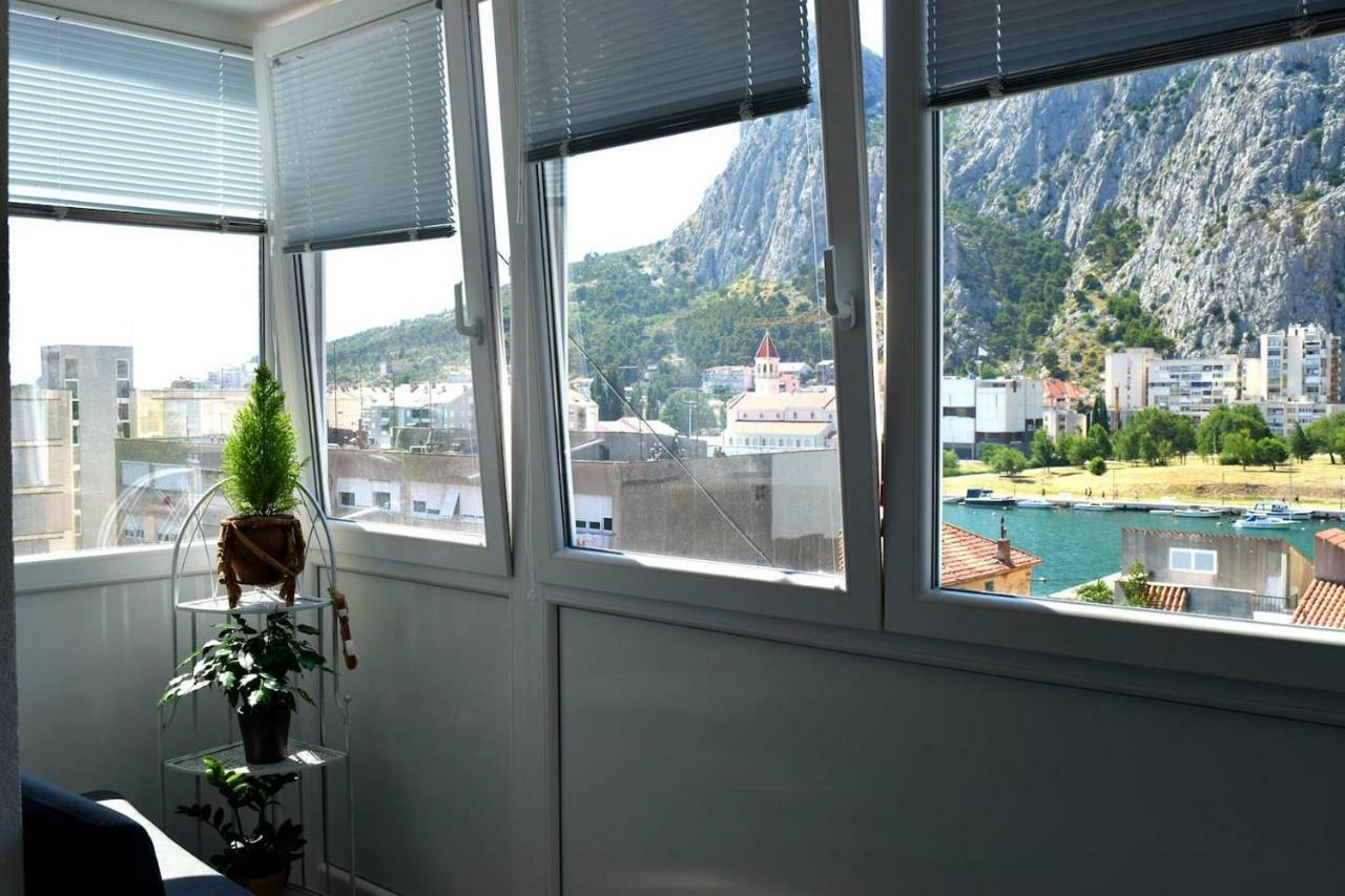 Newly Renovated Apartment "Marin" In The Center! Оміш Екстер'єр фото