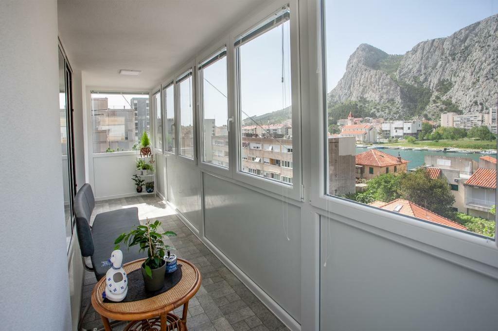 Newly Renovated Apartment "Marin" In The Center! Оміш Екстер'єр фото